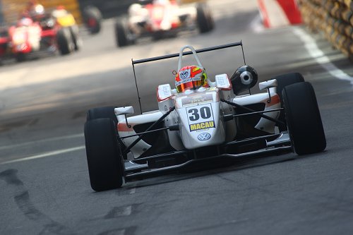 Vanthoor mooi debuut in Macau